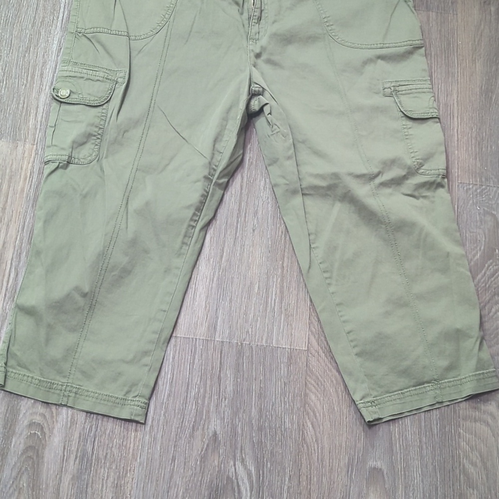 ❤️5/$25 Faded Glory Women Olive Cargo Pants - Picture 3 of 6